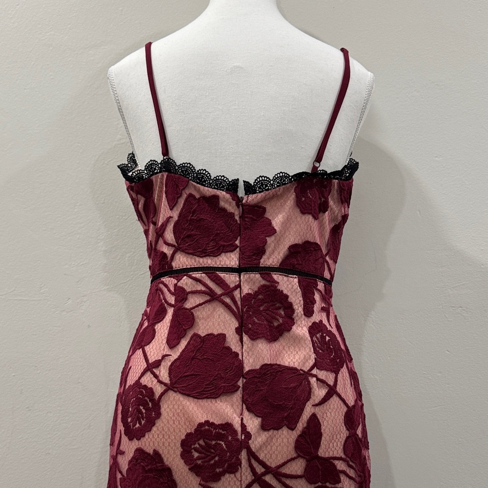 Lulu’s Burgundy Floral Lace Midi Dress – Size M - Picture 11 of 11